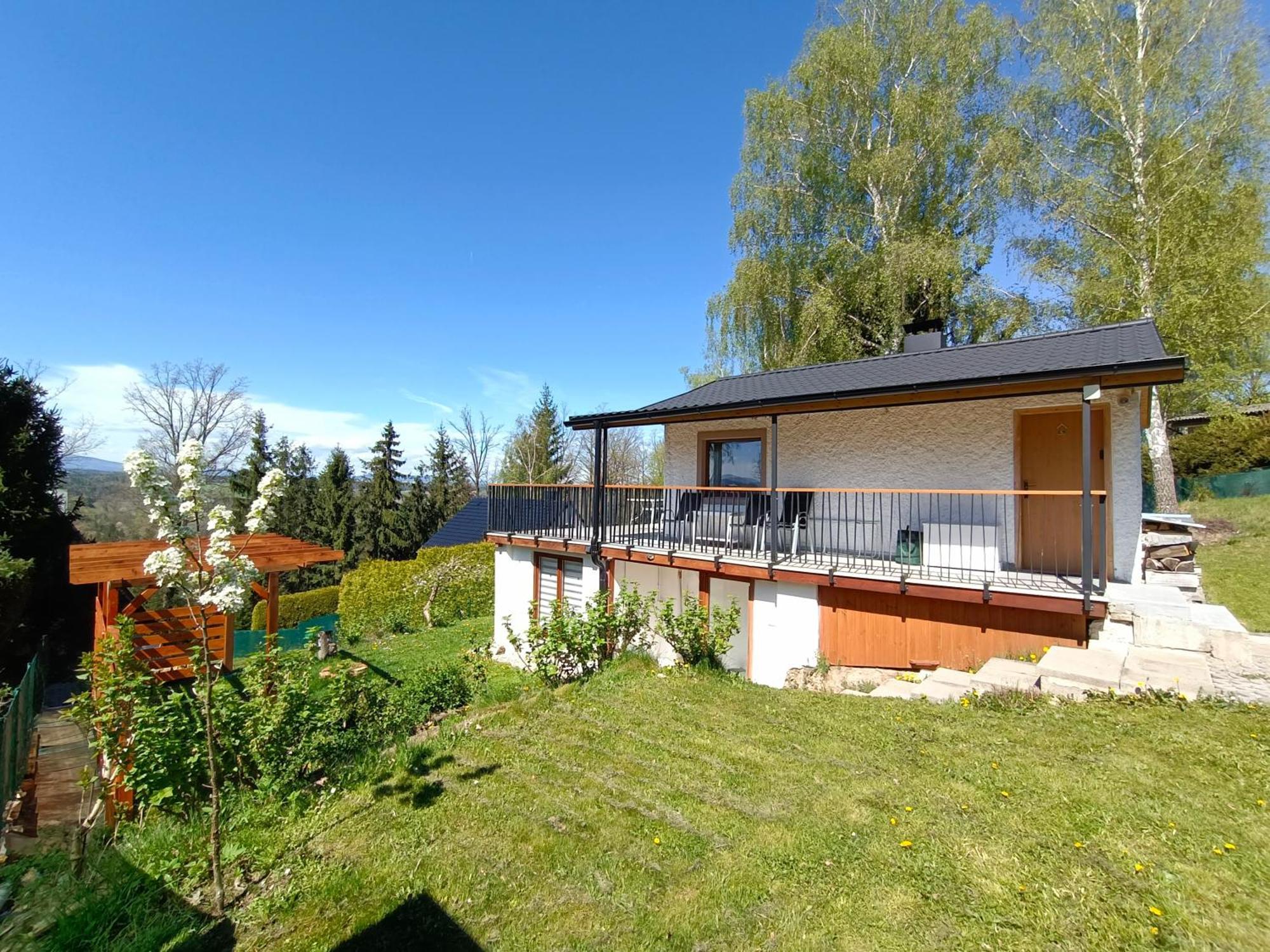 Sunny Terrace Daire Strizov Dış mekan fotoğraf